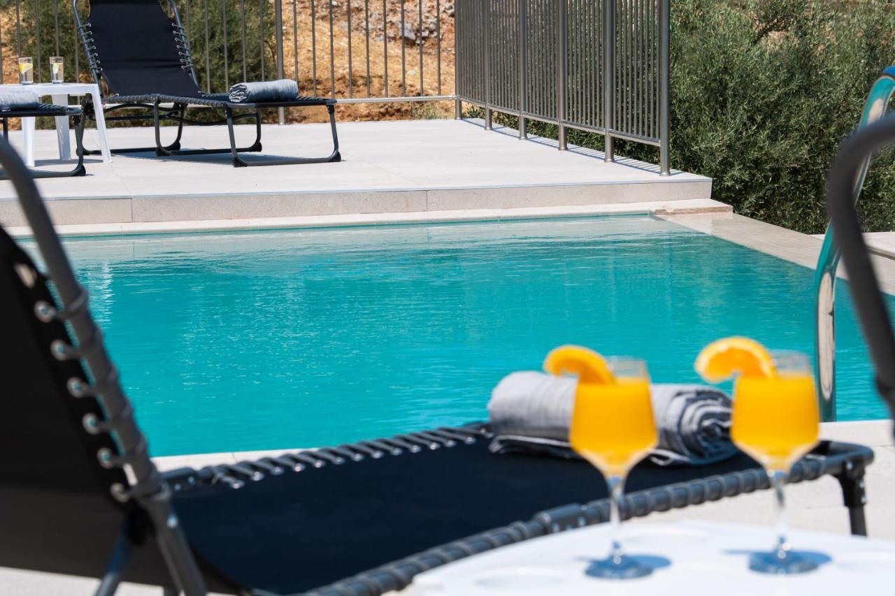 Villelia View Villas 2 Apolpaina Екстериор снимка